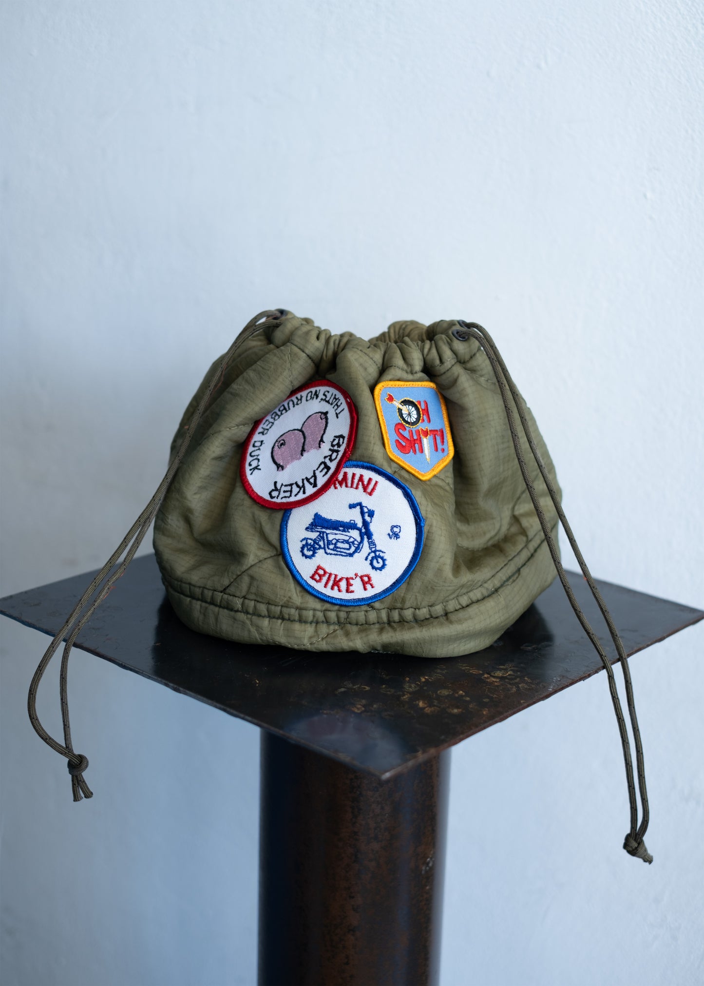 PERSONAL EFFECTS BAG with OLD WAPPEN④
